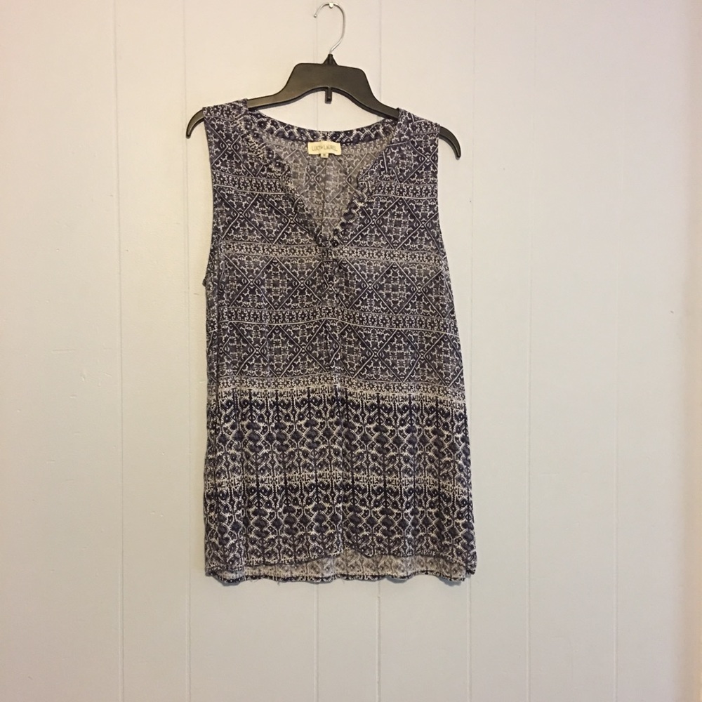Lucy & Laurel patterned sleeveless top